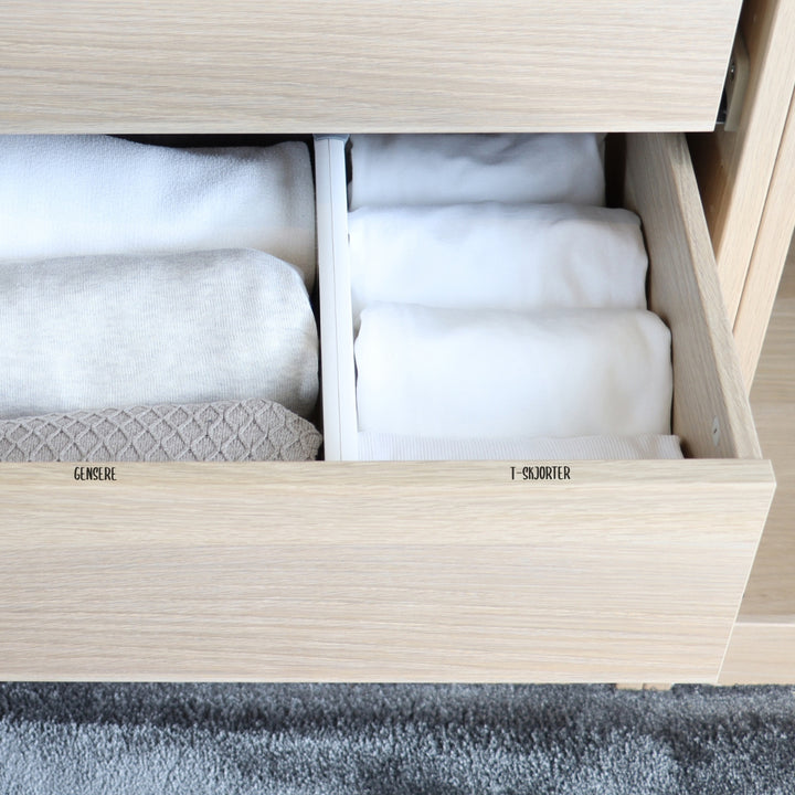 Etiketter til klær (tekst)