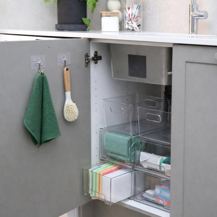 krok med dobbeltsidig teip. få orden og system hjemme med organiseringsprodukter